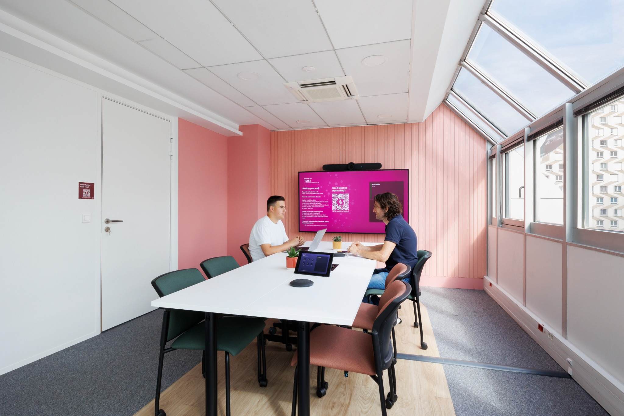 Aménagement intérieur d'un groupe pharmaceutique par Ronnsquare