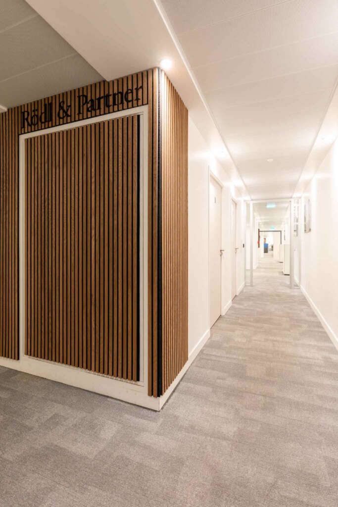 Aménagement des bureaux Rödl & Partner par Ronnsquare