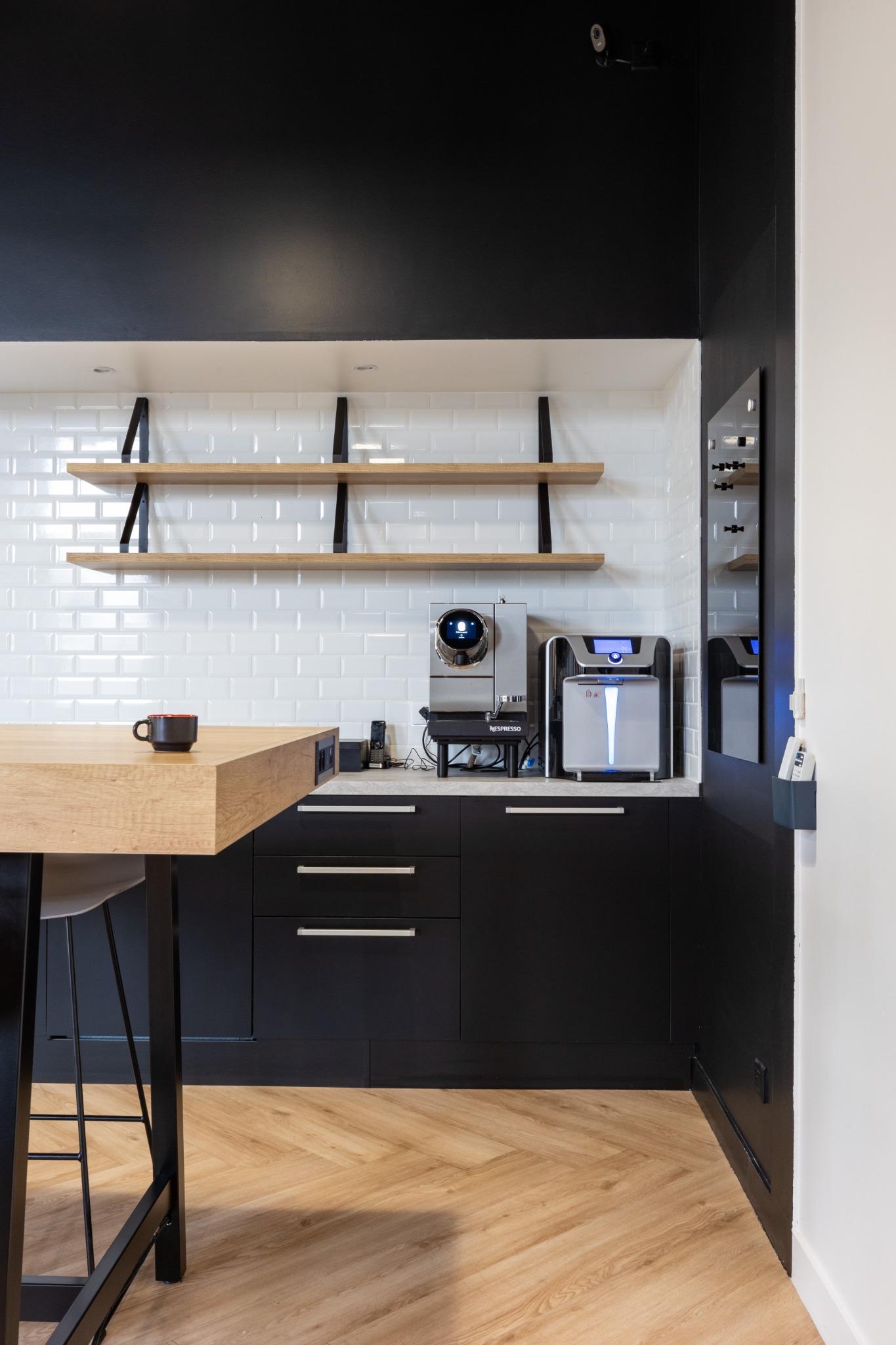 Bureaux ARNEG conçus et aménagés par Ronnsquare