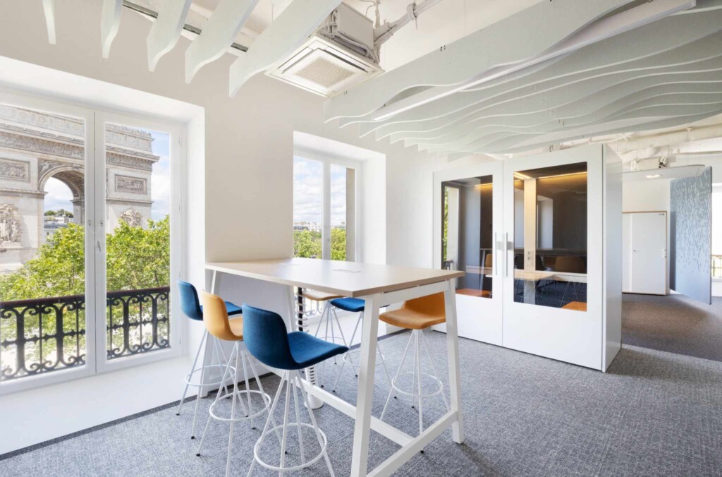Espace de travail CCFA réalisé par Ronnsquare