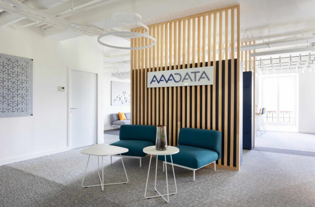 Aménagement intérieur des bureaux CCFA par Ronnsquare