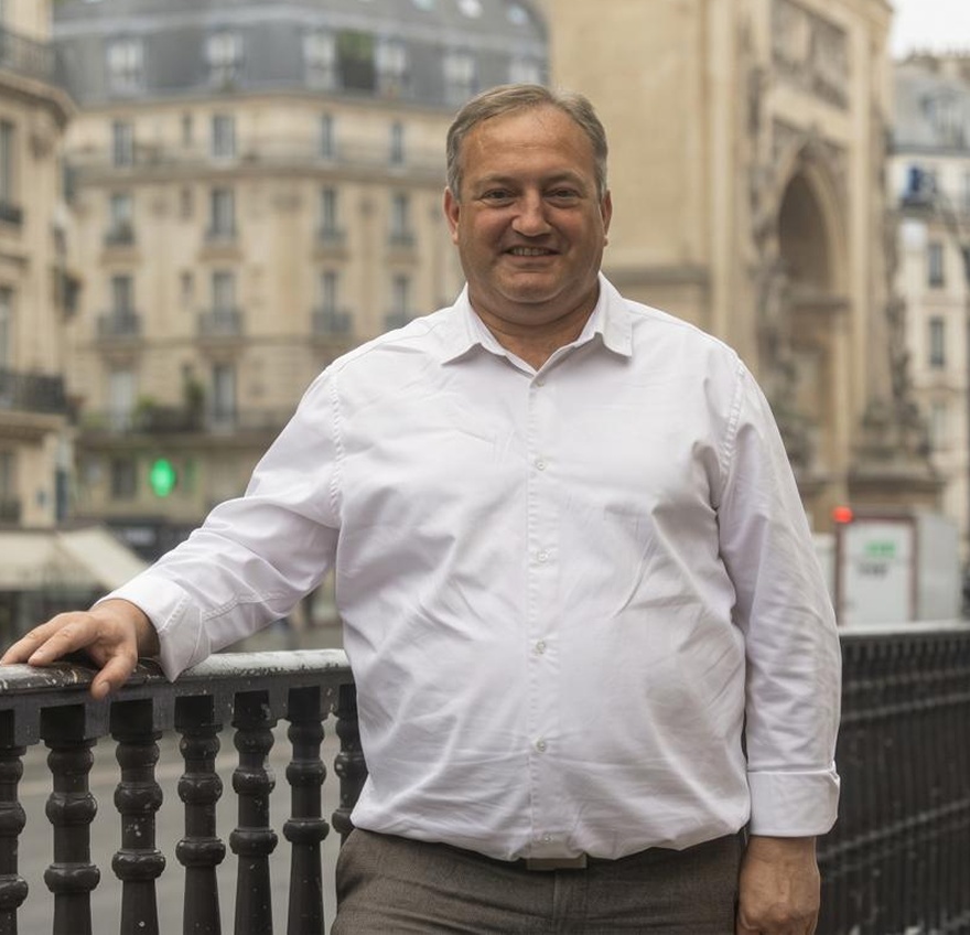 Gilles Roncoroni, Associate Managing Director of Ronnsquare